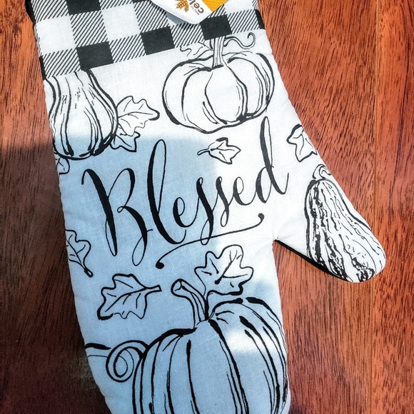 NWT Blessed kitchen towel & harvest oven mit - Picture 7 of 8